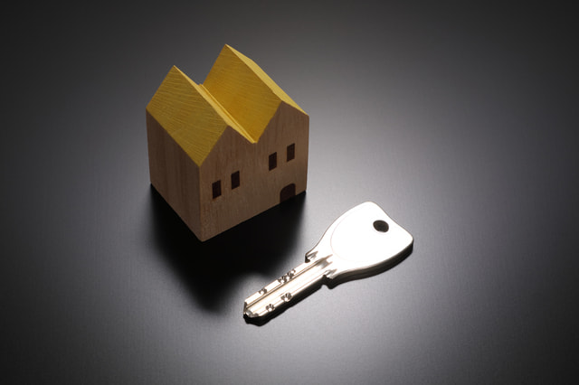家とカギ