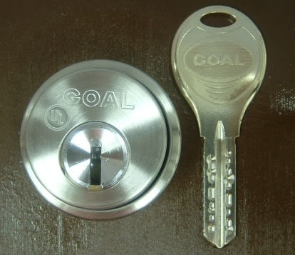 V18シリンダー錠