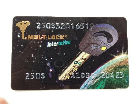 マルティロックカード